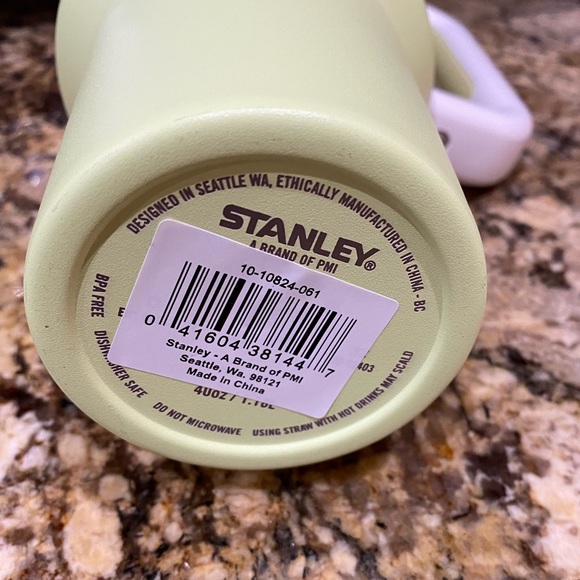 Stanley 40 oz. Quencher H2.0 Flowstate Tumbler Citron Colorblock Limited Edition - Picture 8 of 8